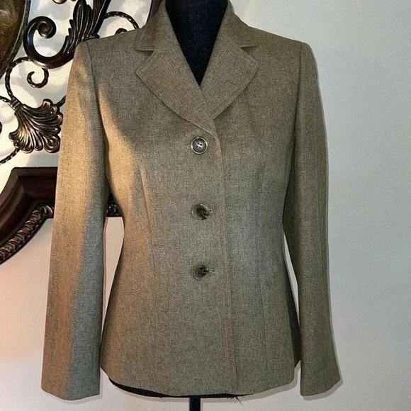 Le Suit Women’s Tan Tweed Blazer Jacket Size 6P - Picture 12 of 16